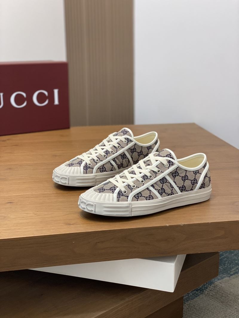 Gucci Low Shoes